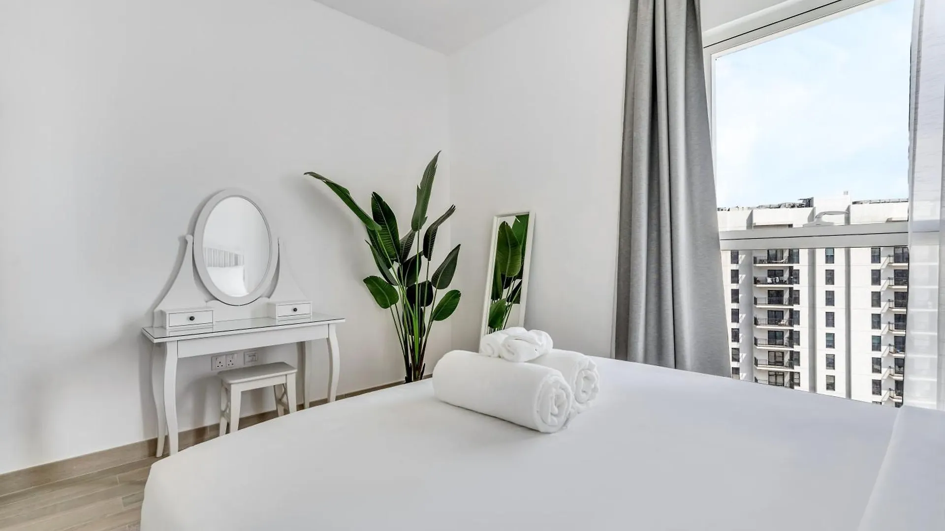 Apartamento Yas Escape -2Br By Slv Abu Dabi