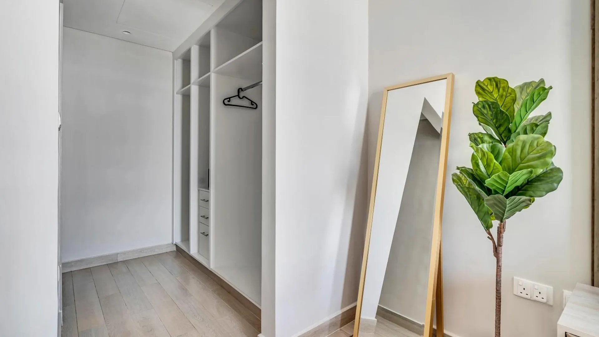 Apartamento Yas Escape -2Br By Slv Abu Dabi 0*,